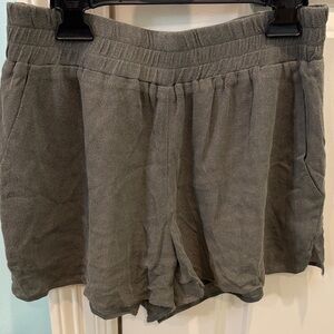 Lavender Brown Women’s Olive Green Casual Elastic Waist Shorts